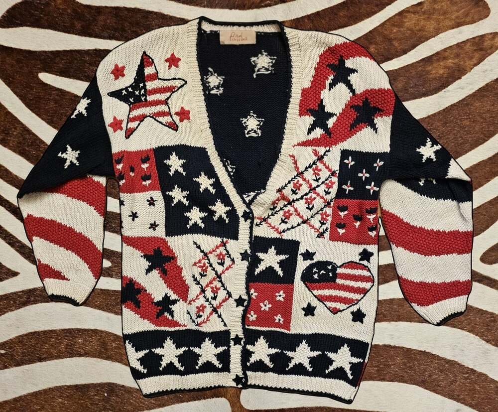 Vintage Stiches In Time Cardigan Sweater Chunky Hand Knit USA Flag Design Sz L